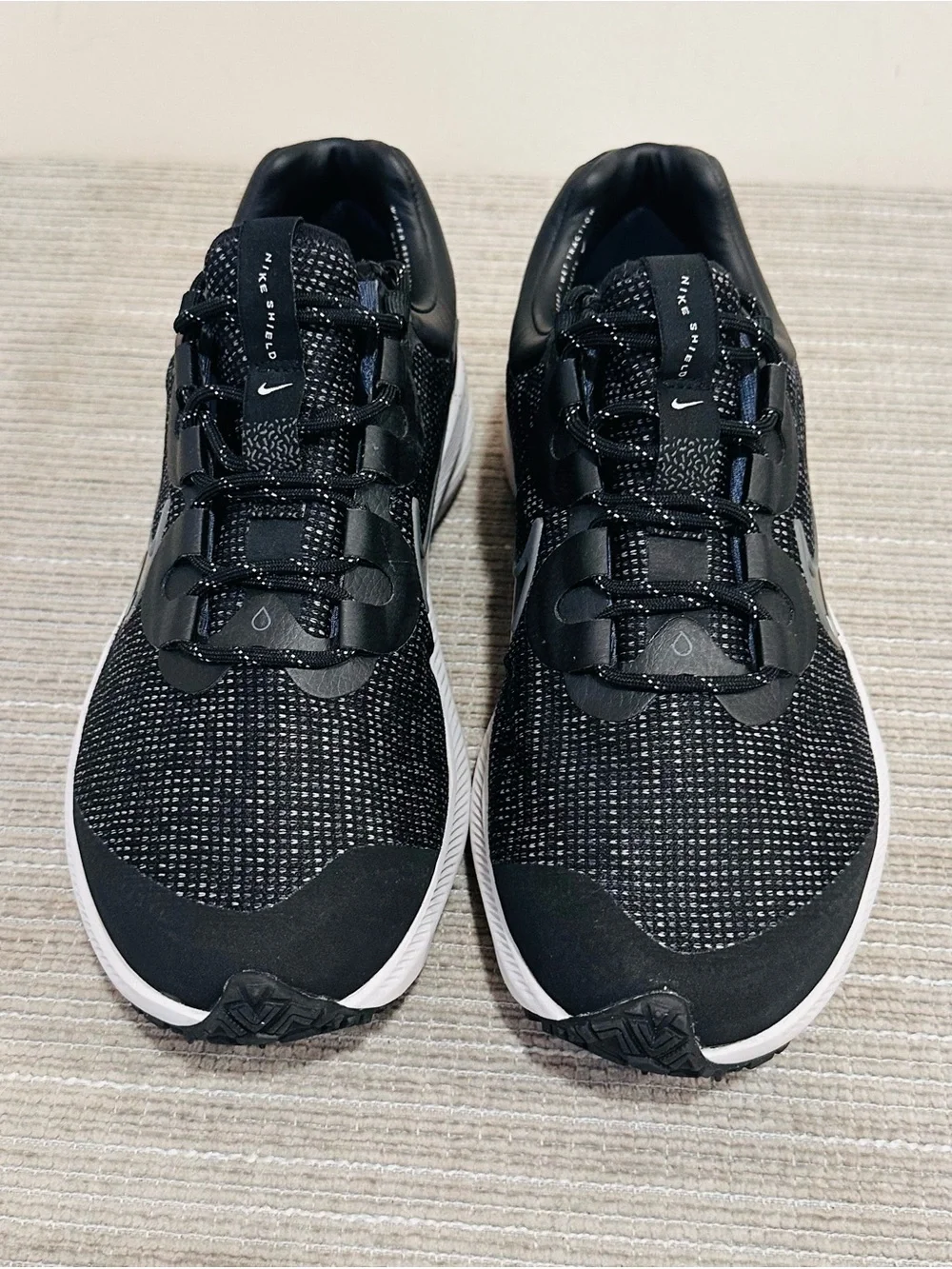 Nike Zoom Winflo 8 Shield Running Shoes Black (DC3730-001) Women’s Size 9US